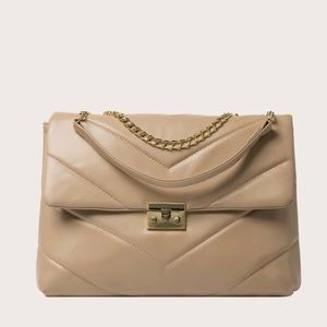 ✨NWDB✨ Tan Chevron Flap Tote Bag